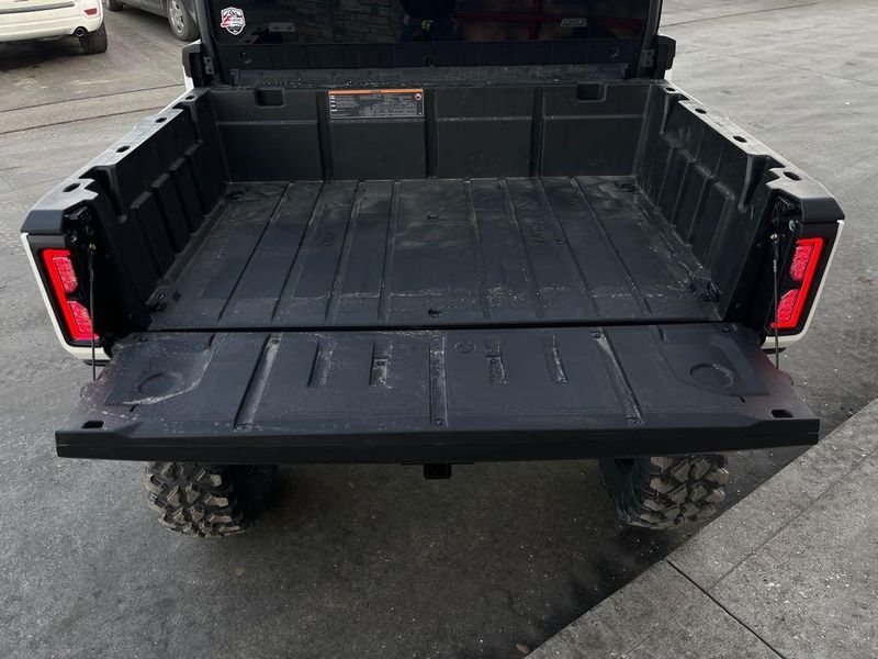 New 2026 Can-Am DEFENDER MAX LTD HD11 