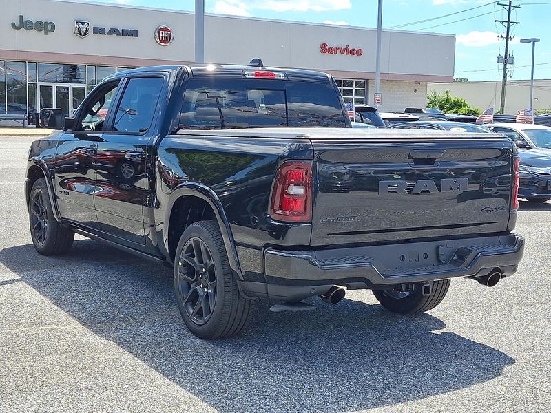 2026 Ram 1500 Laramie photo 3