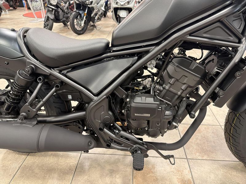 New 2026 Honda REBEL 300 E-CLUTCH Image 20