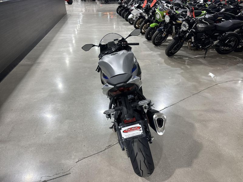 New 2027 Kawasaki NINJA ZX-6R ABS Image 15
