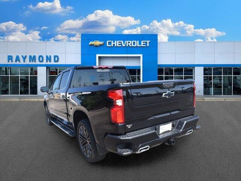 New 2026 Chevrolet Silverado 1500 High CountryImage 6
