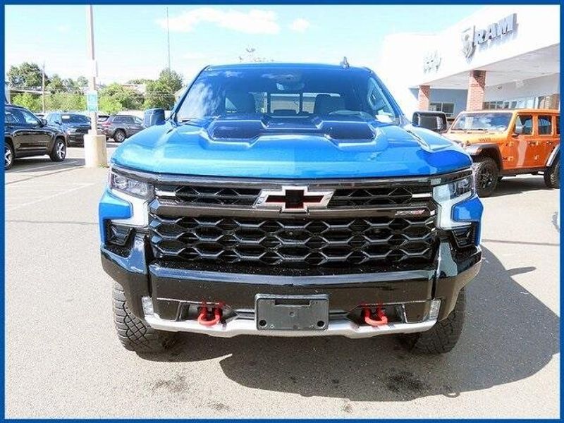 2022 Chevrolet Silverado 1500 ZR2 photo 3