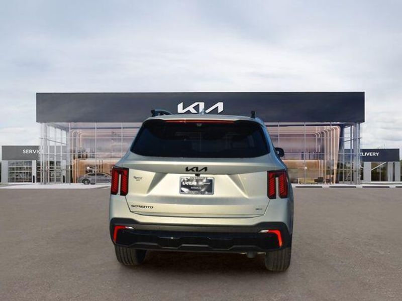 New 2026 Kia Sorento X-Line SX PrestigeImage 5