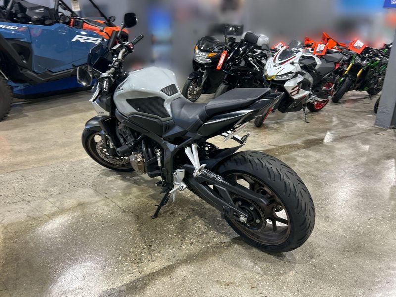 Used 2024 Honda CB650R ABS Image 17