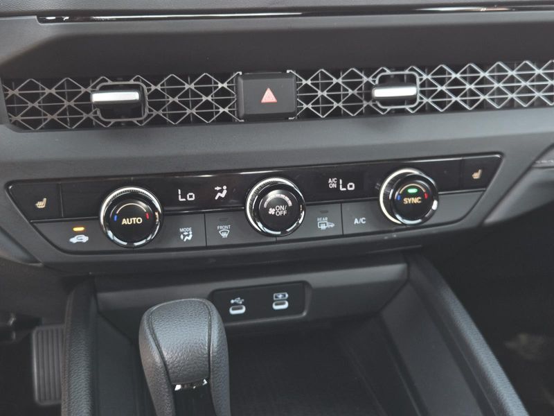 Used 2025 Honda Accord Sedan SE CVT