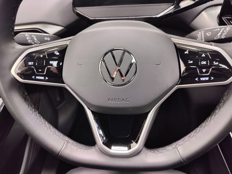 2023 Volkswagen ID.4 Pro S AWD 82kW w/Glass RoofImage 29