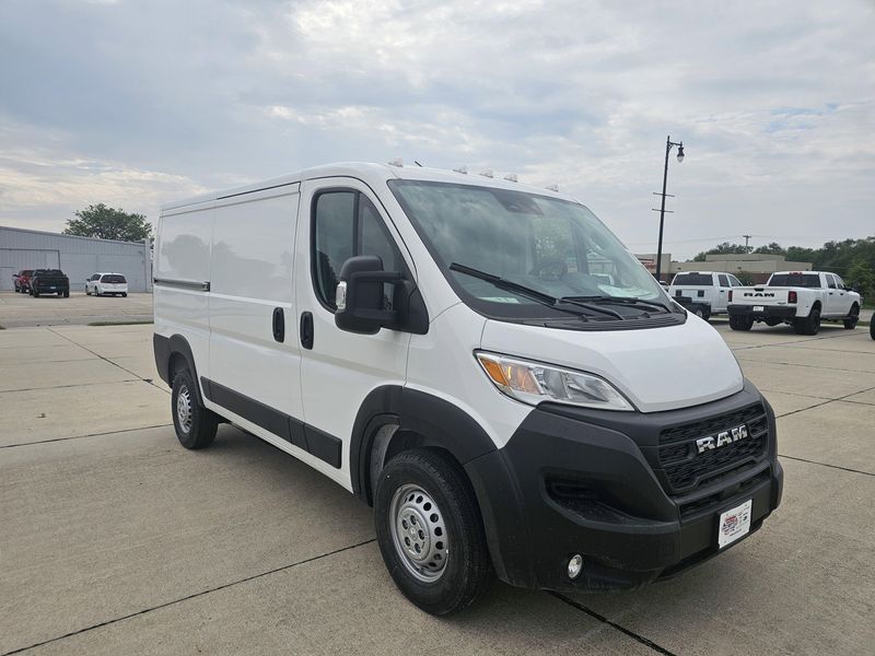 New 2025 RAM ProMaster Cargo Van TradesmanImage 2