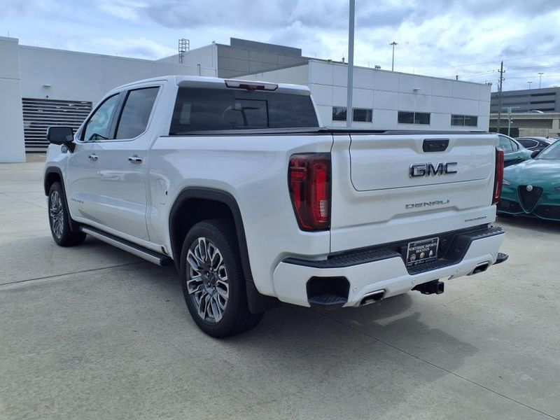 2024 GMC Sierra 1500 Denali UltimateImage 14