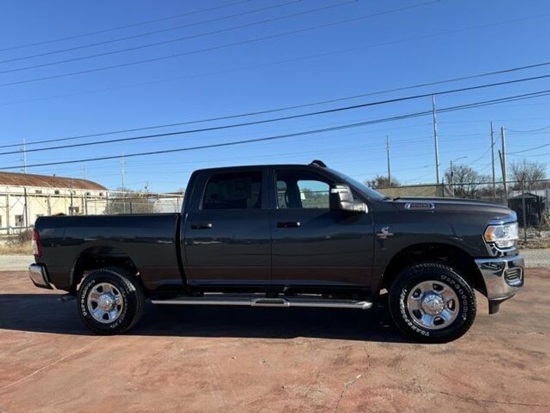 2024 RAM 2500 Tradesman Crew Cab 4x4 6