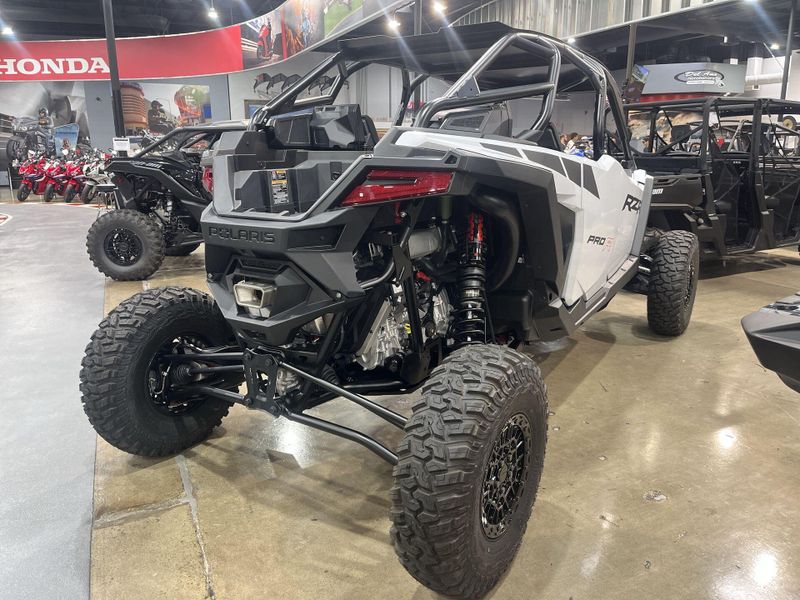New 2026 Polaris RZR PRO R 4 ULTIMATE Image 21