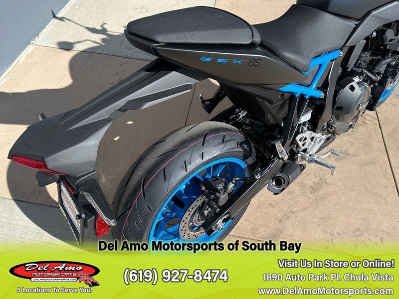 2024 Suzuki GSX800RQM4  in a BLACK exterior color. Del Amo Motorsports of South Bay (619) 547-1937 delamomotorsports.com 