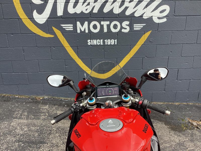 New 2026 Ducati PANIGALE V4S Corse 