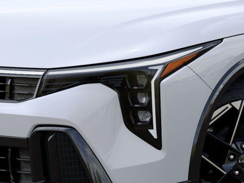 New 2026 Kia K4 GT-LineImage 11