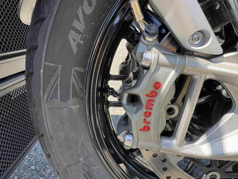 2023 Triumph Rocket III R 