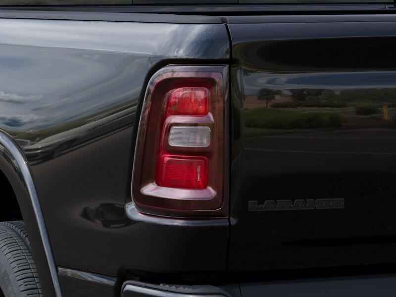 New 2025 RAM 1500 Laramie Crew Cab 4x4 5