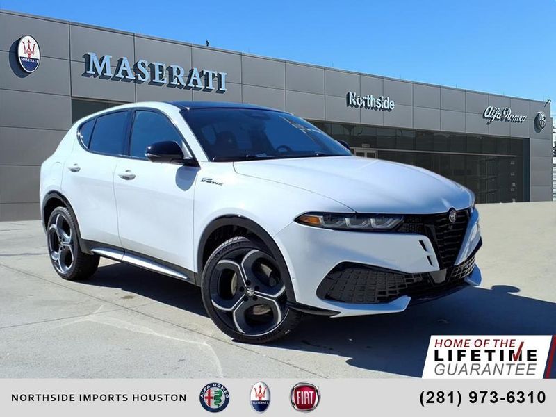 New 2026 Alfa Romeo Tonale Sport SpecialeImage 1