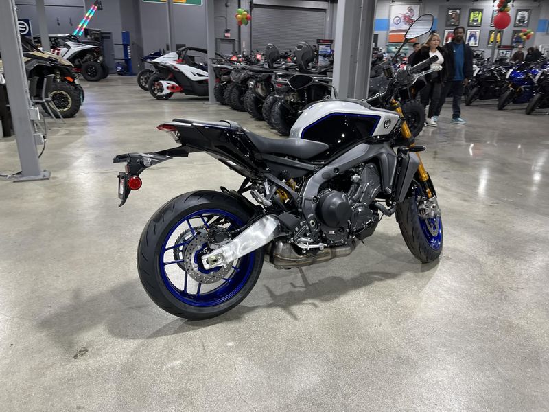New 2025 Yamaha MT-09 SP Image 15