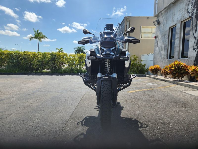 2025 BMW R 1300 GS AdventureImage 2