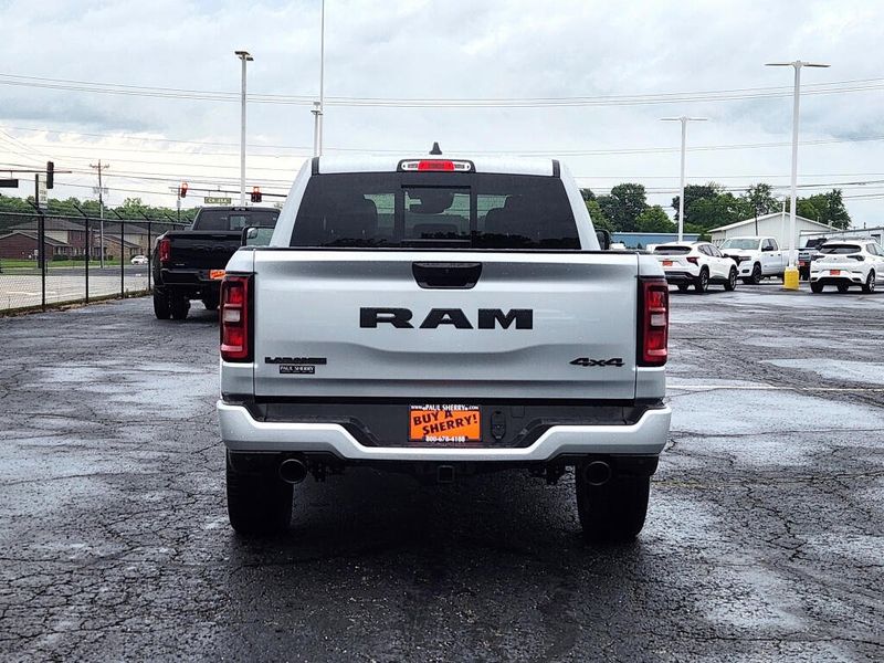 New 2026 RAM 1500 Laramie Crew Cab 4x4 5'7' Box