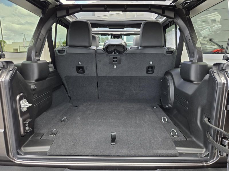 New 2026 Jeep Wrangler 4-door Rubicon X