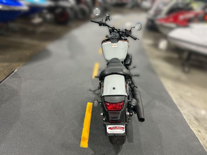 Used 2025 Honda SHADOW PHANTOM ABS Image 14