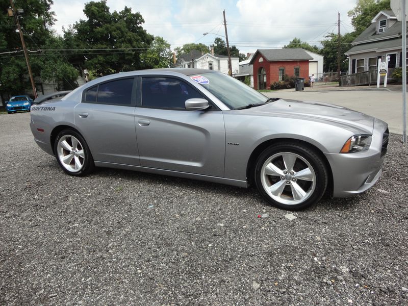 2013 Dodge Charger Image 1