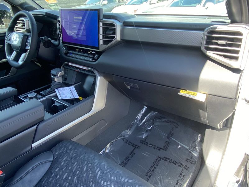2025 Toyota Tundra LimitedImage 9