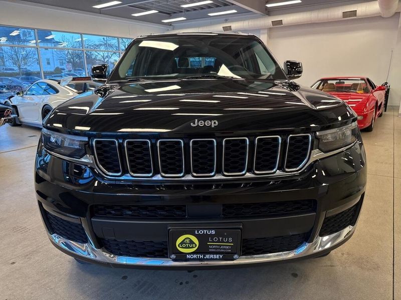 2021 Jeep Grand Cherokee L LimitedImage 3