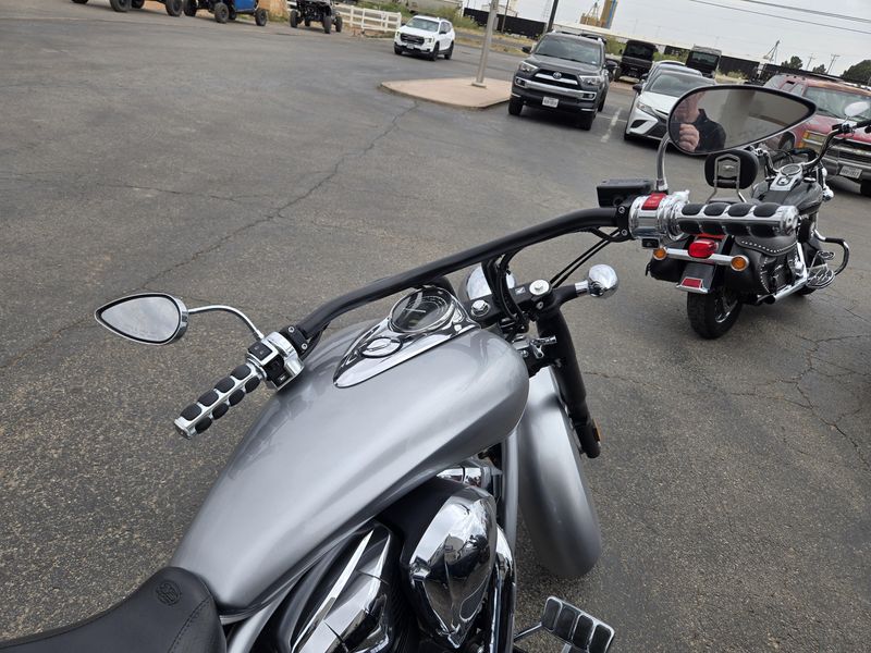 USED 2014 HONDA INTERSTATE Image 9