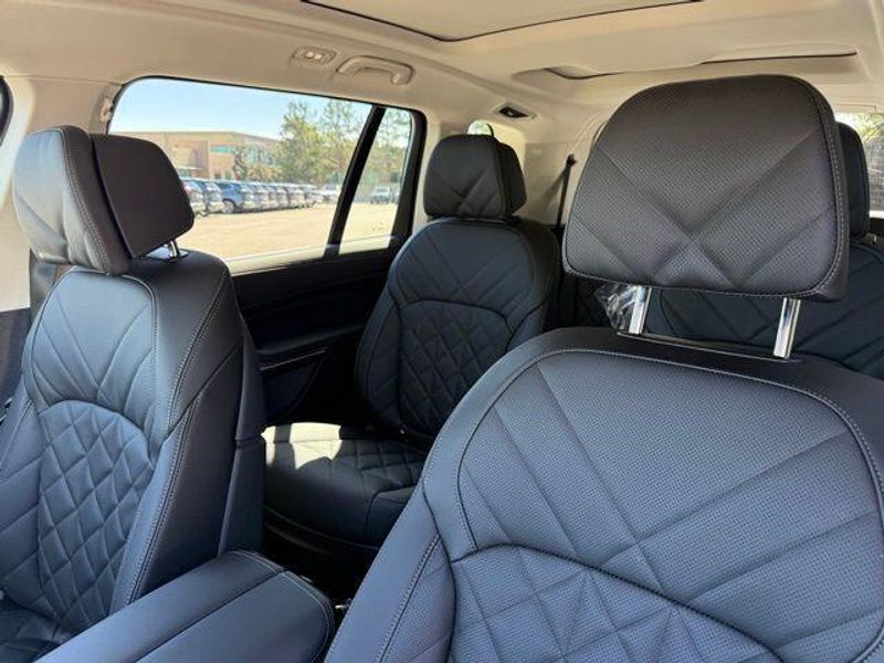 New 2026 BMW X7 xDrive40iImage 19