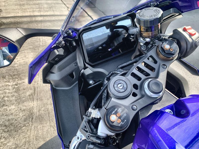 New 2025 Yamaha YZF-R9 Image 15