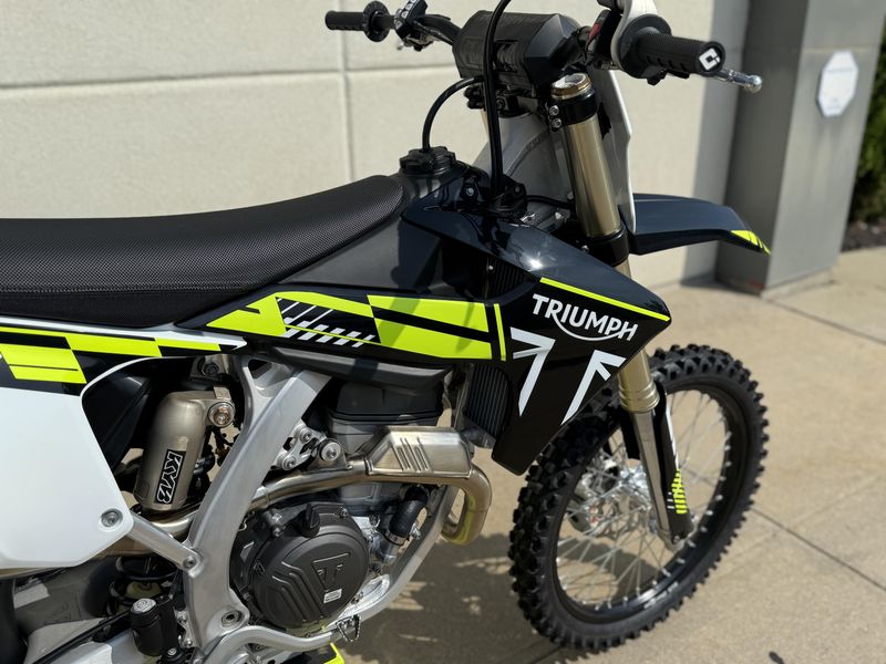 2025 Triumph TF 250XImage 7