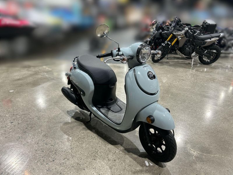 Used 2022 Honda Metropolitan Image 15
