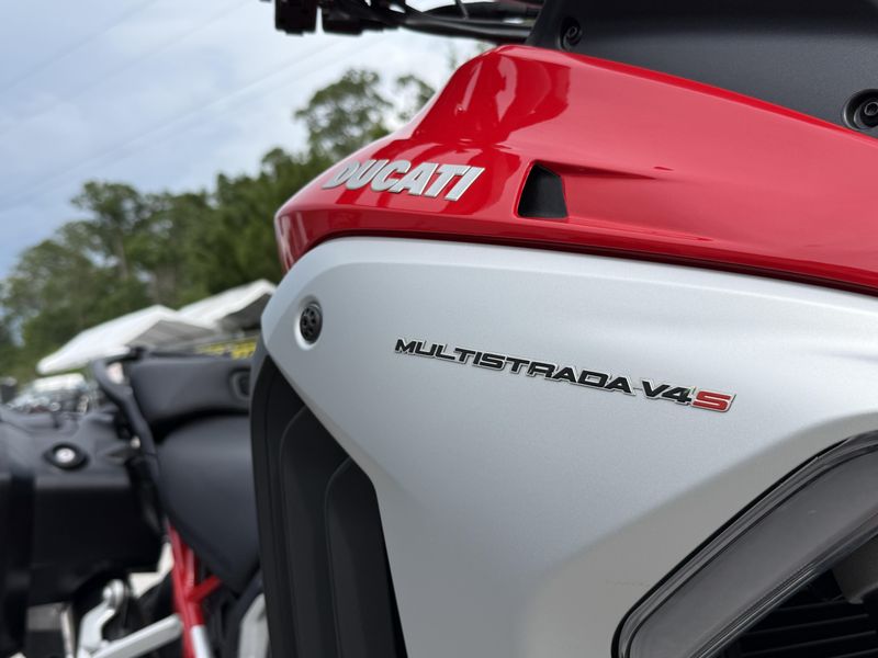 Used 2024 Ducati MULTISTRADA V4 S 