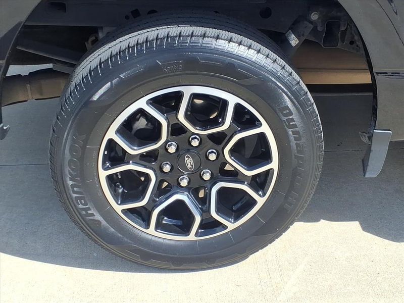 Used 2023 Ford F-150 LariatImage 6