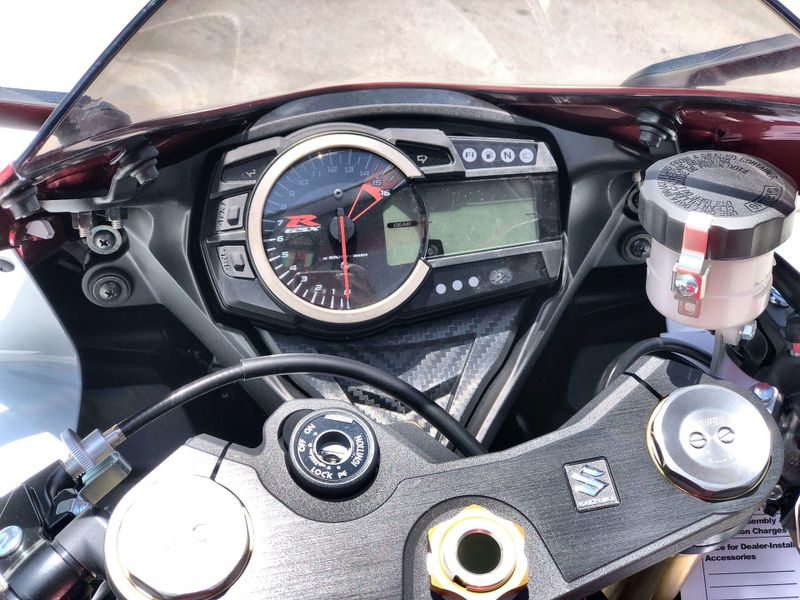 New 2027 Suzuki GSX-R750 Image 23