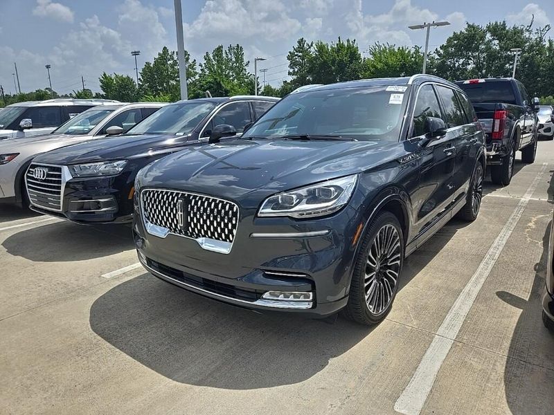 2023 Lincoln Aviator Black LabelImage 1