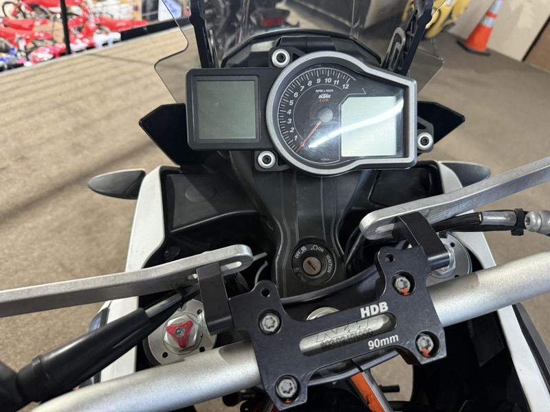 Used 2017 KTM 1090 ADVENTURE R Image 4