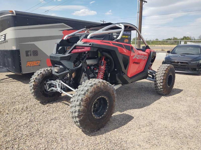 New 2026 Polaris RZR PRO R ULTIMATE Image 2