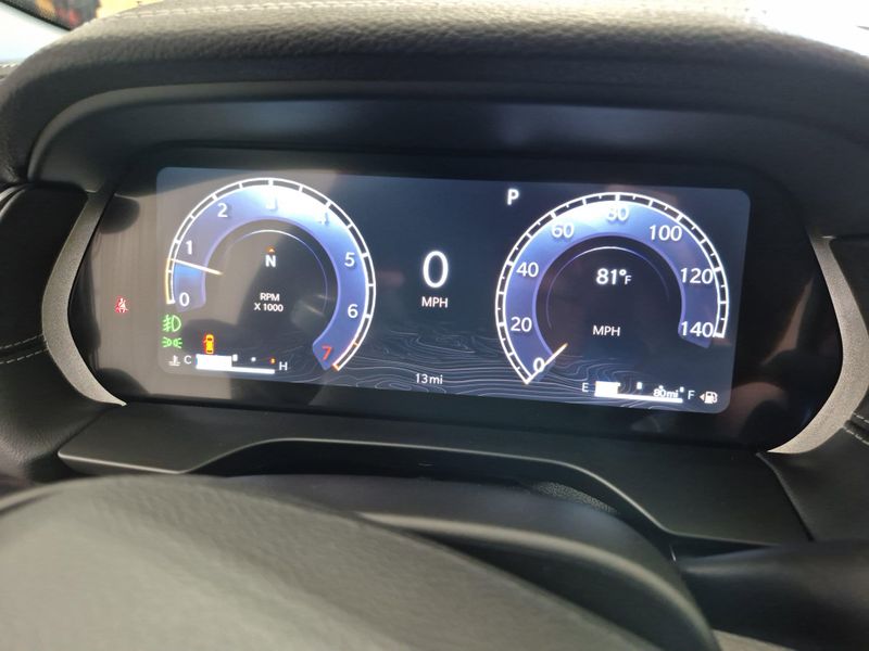 New 2025 Jeep Grand Cherokee L Limited 4x4Image 28