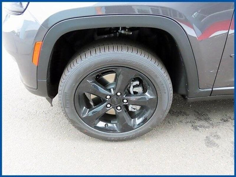 2025 Jeep Grand Cherokee LimitedImage 4