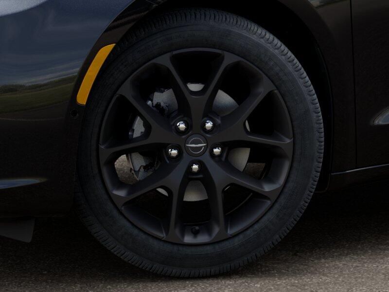 New 2026 Chrysler Pacifica LimitedImage 44