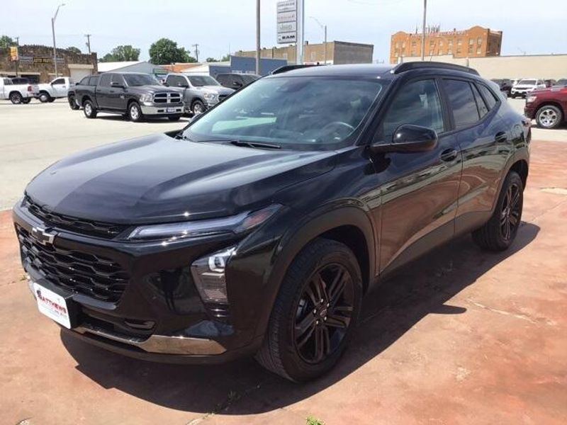 2024 Chevrolet Trax ActivImage 1