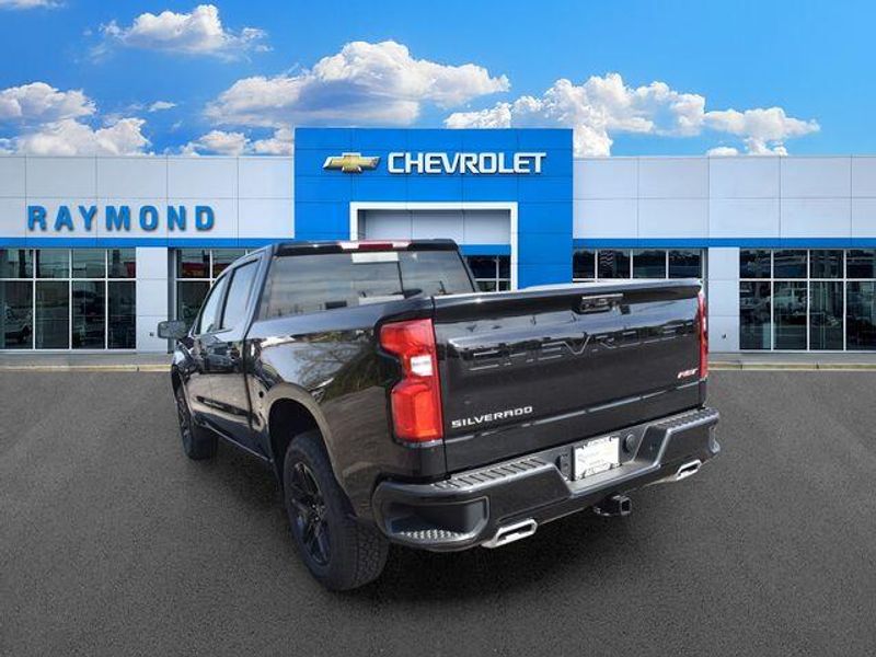 New 2026 Chevrolet Silverado 1500 RSTImage 6