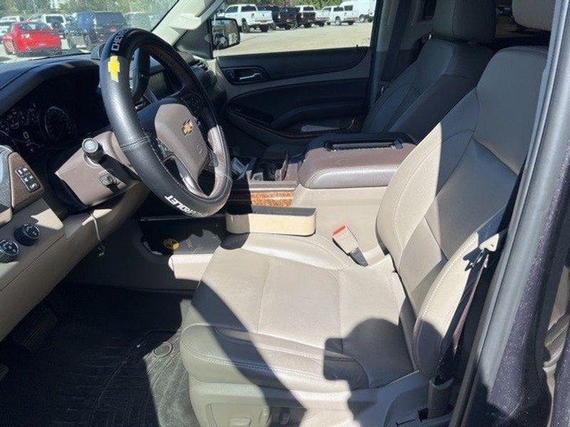 2018 Chevrolet Tahoe PremierImage 2