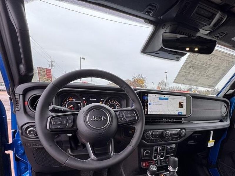 New 2026 Jeep Wrangler 4-door Rubicon XImage 10