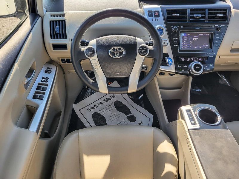 2012 Toyota Prius V Two photo 13