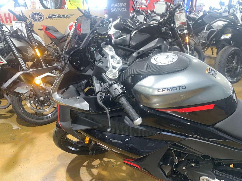 New 2025 CFMOTO 450SS Image 11