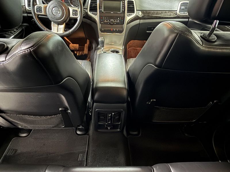 Used 2013 Jeep Grand Cherokee LaredoImage 22