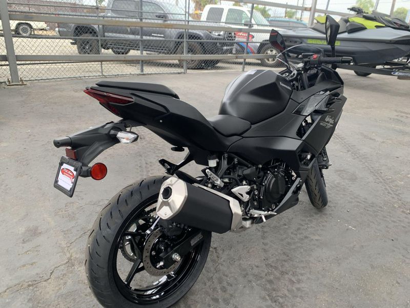 New 2026 Kawasaki NINJA 500 ABS Image 13